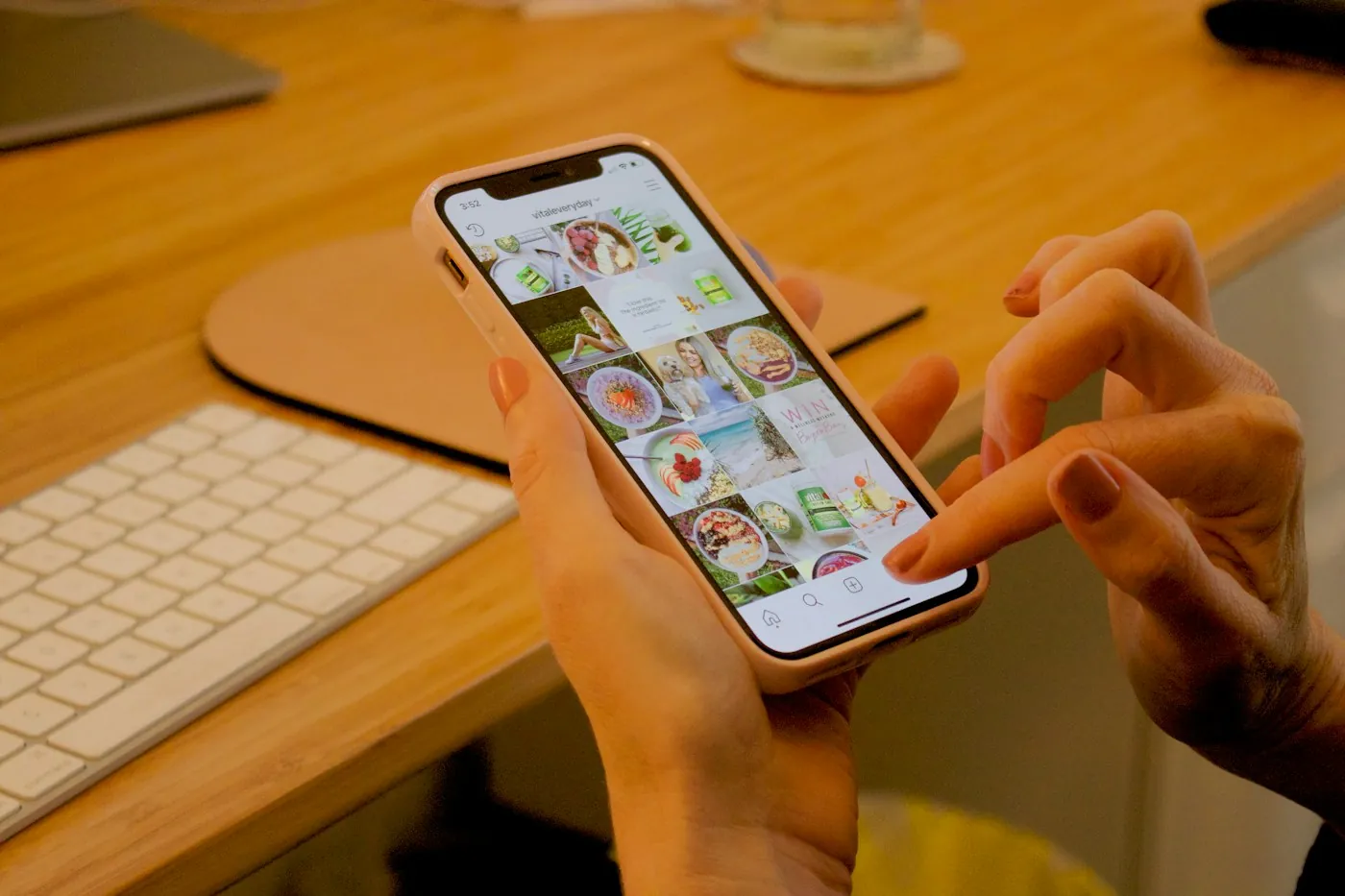 Publication sur les réseaux sociaux depuis un smartphone